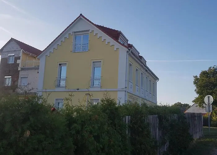 Centrum Pensión 3*